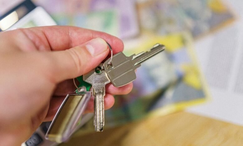 real estate tips 2025
